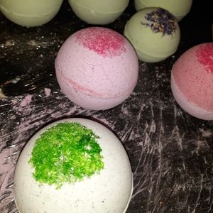 3 for $25 Kids bath bombs!